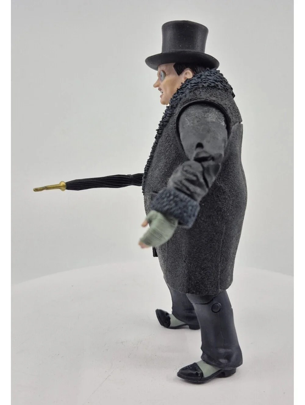 DC MULTIVERSE THE PENGUIN ACTION FIGURE MCFARLANE BATMAN ARKHAM CITY